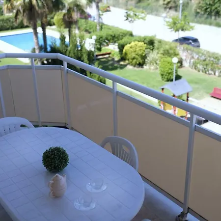 Riscos 2 Planet Costa Dorada * 拉皮内达