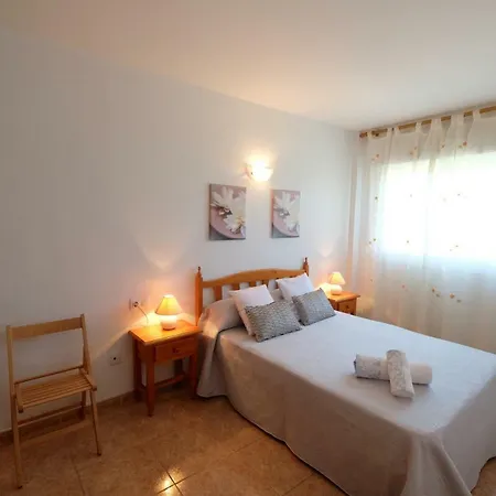 Riscos 2 Planet Costa Dorada Apartment